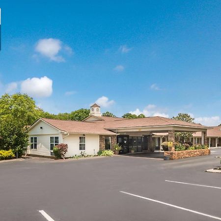 Best Western Inn Winchester Bagian luar foto