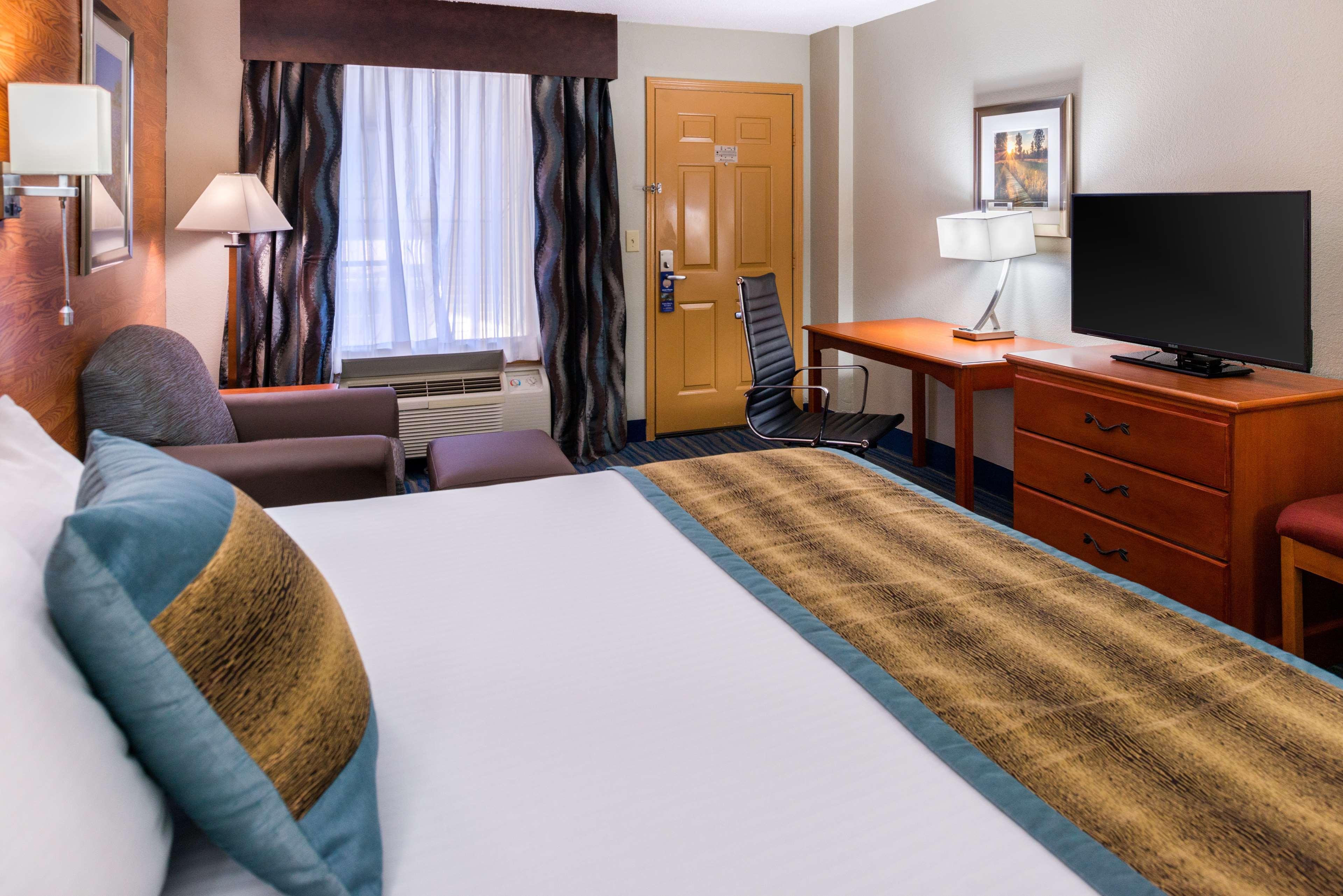 Best Western Inn Winchester Bagian luar foto