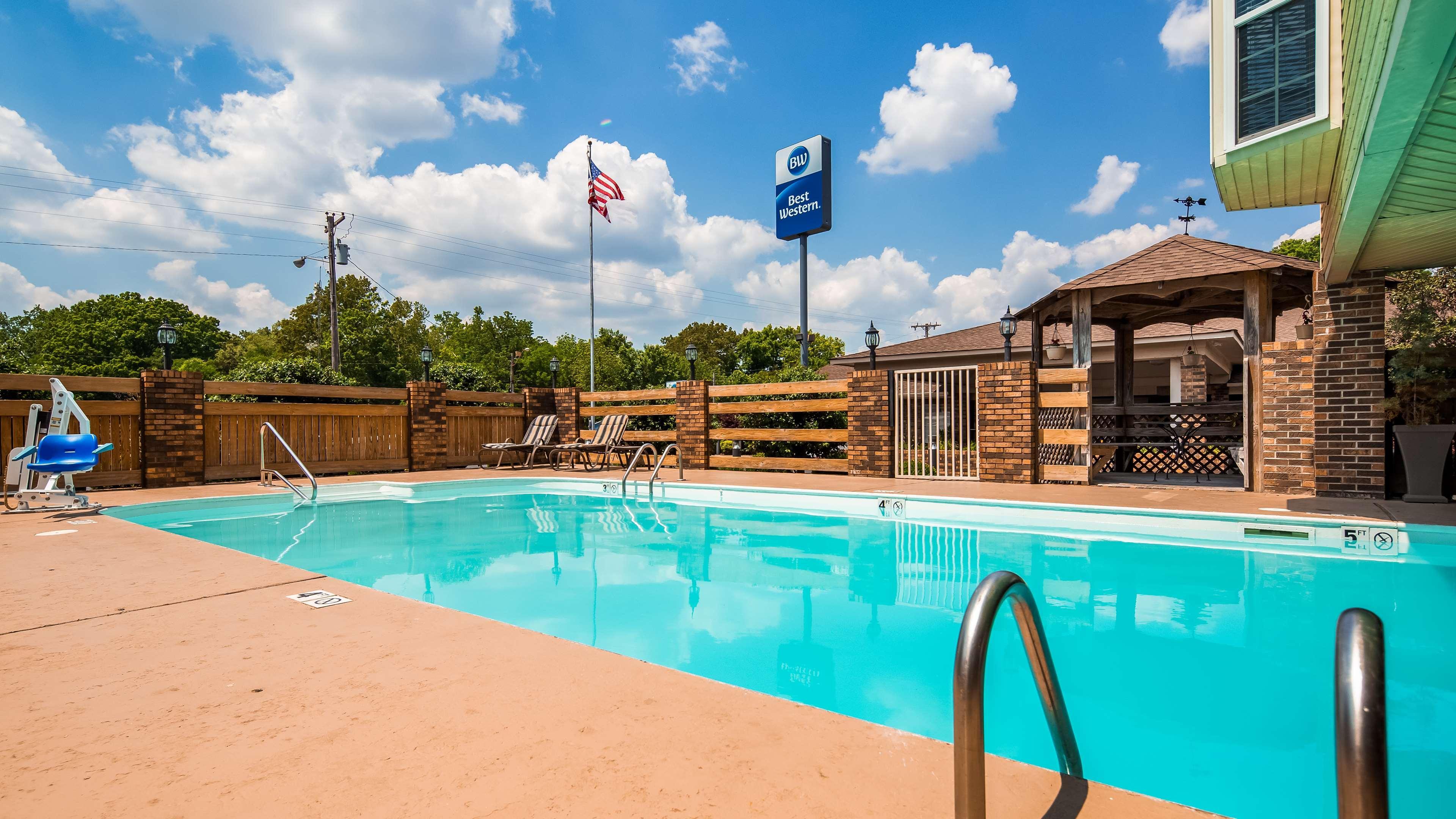 Best Western Inn Winchester Bagian luar foto